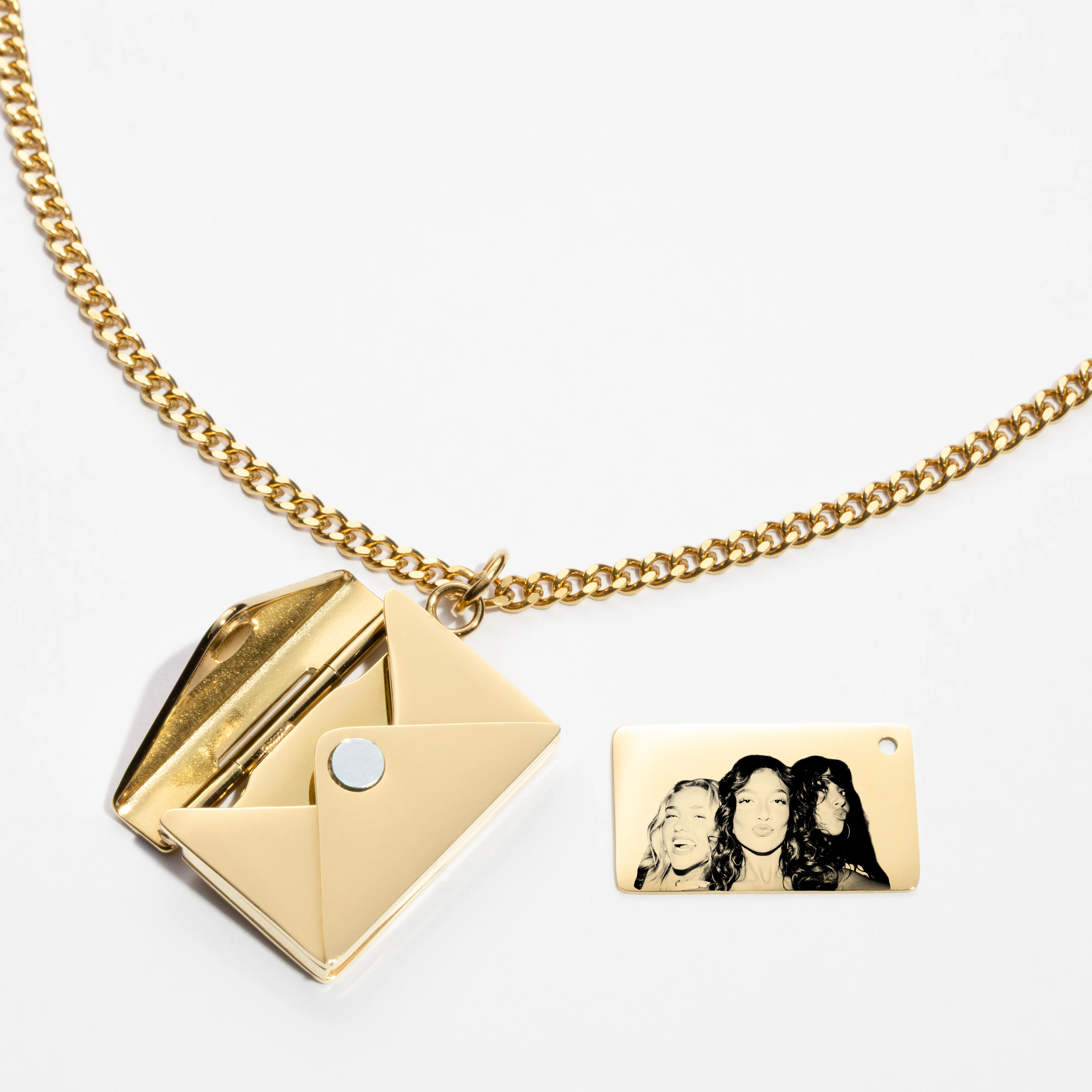 Custom Necklace Letter - Gold - Image 3
