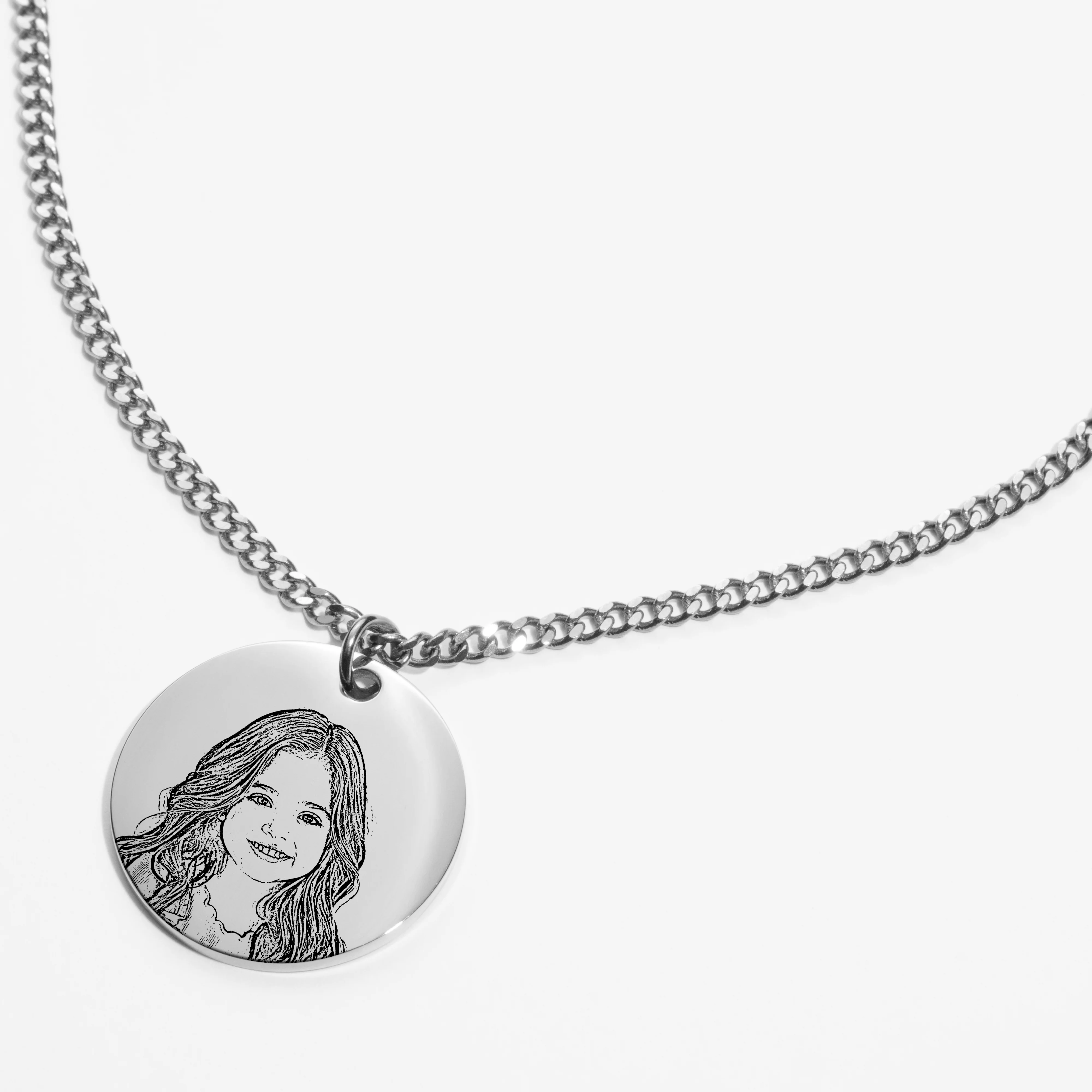 Custom Round Necklace - Outline (mom) - Image 3