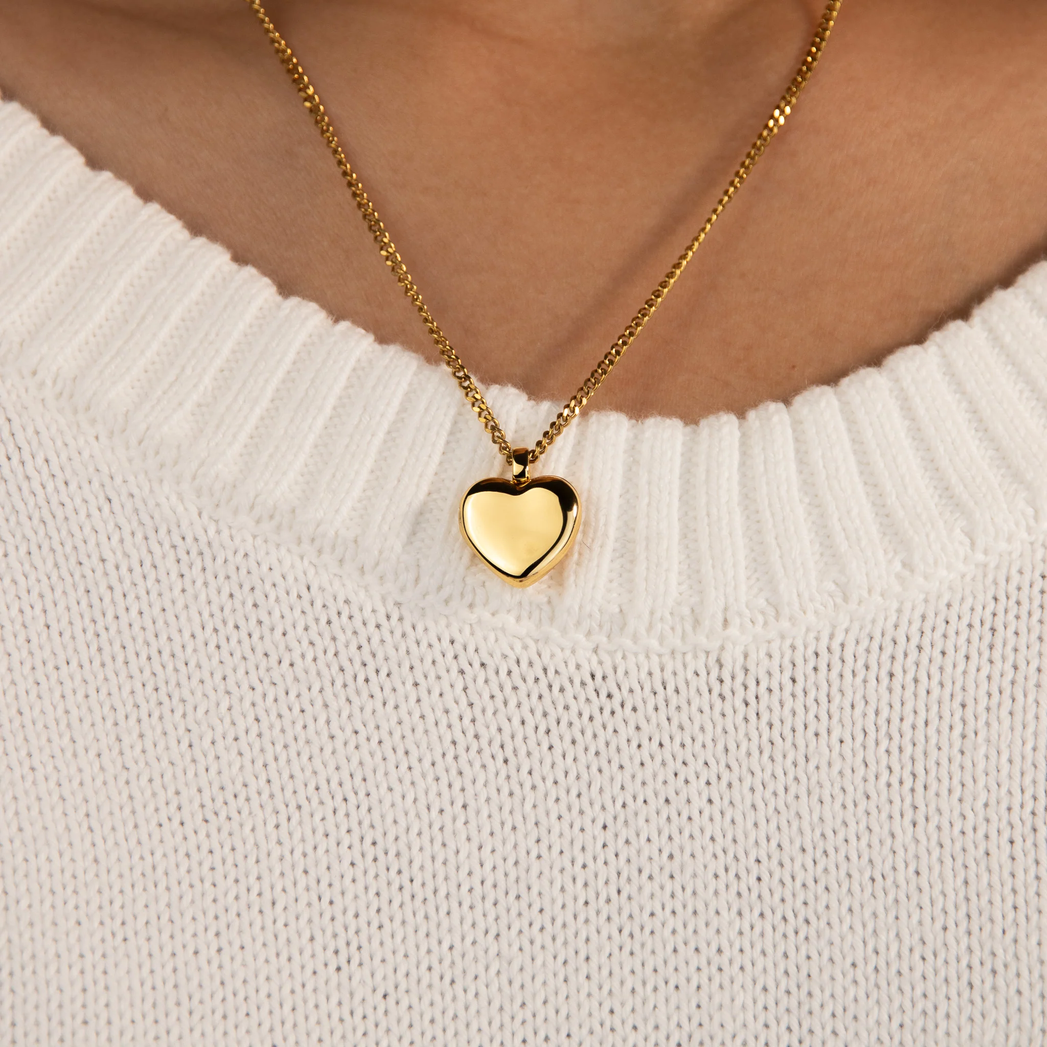 Heart Locket Necklace - Gold - Image 3
